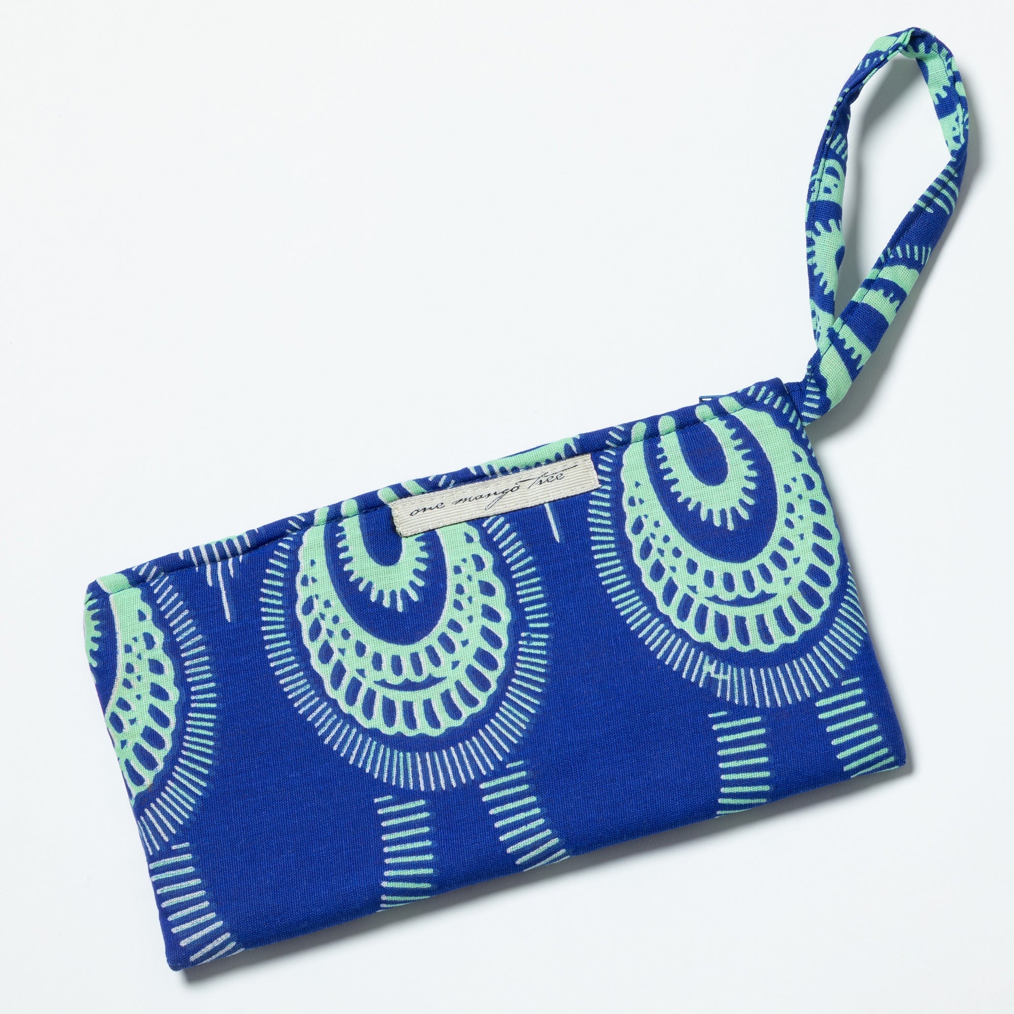 Ugandan Organic Waxcloth Wristlet Clutch & Wallets & Coin Bags La Vie Bien Ugandan Organic Waxcloth Wristlet