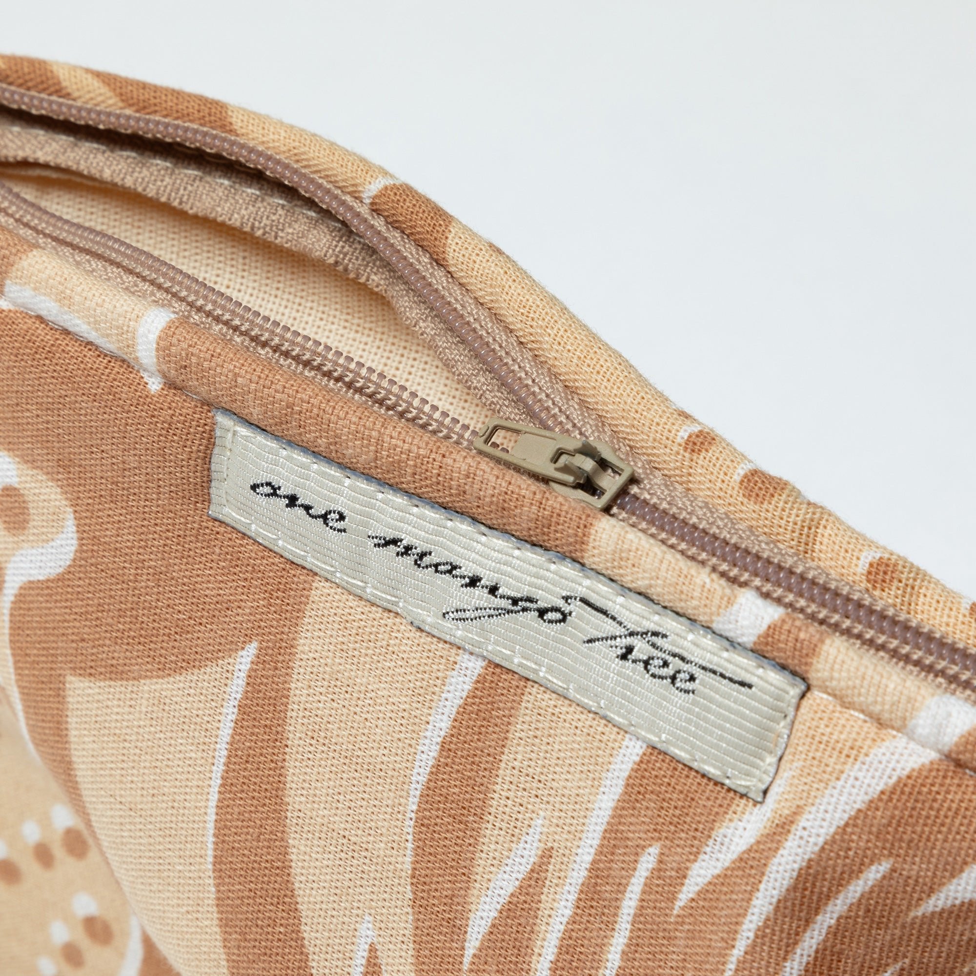 Ugandan Organic Waxcloth Wristlet Clutch & Wallets & Coin Bags La Vie Bien Ugandan Organic Waxcloth Wristlet