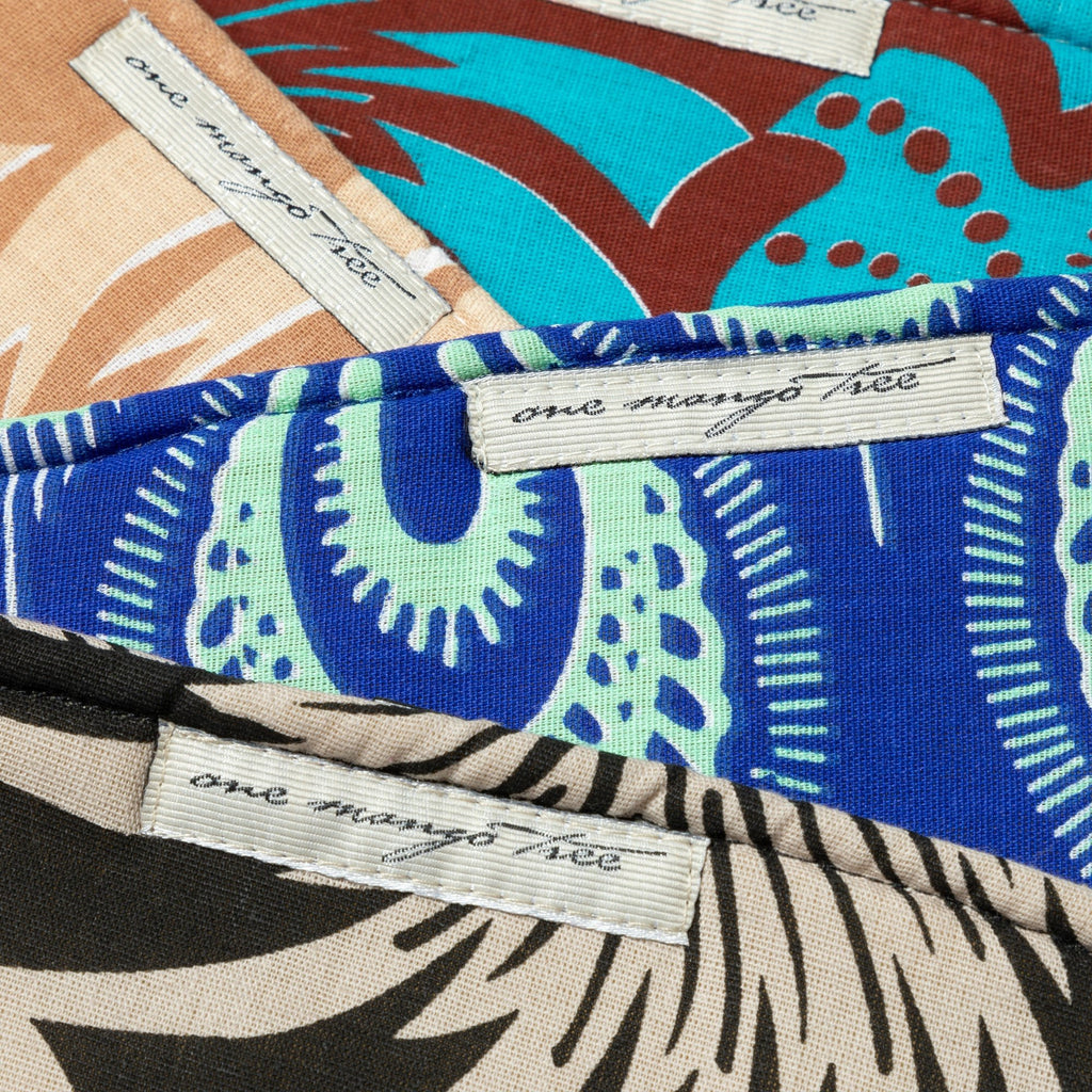 Ugandan Organic Waxcloth Wristlet Clutch & Wallets & Coin Bags La Vie Bien Ugandan Organic Waxcloth Wristlet