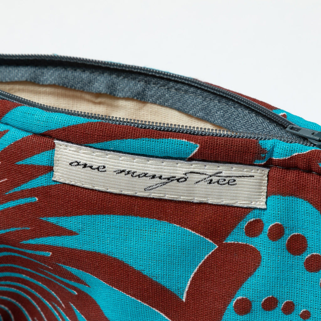 Ugandan Organic Waxcloth Wristlet Clutch & Wallets & Coin Bags La Vie Bien Ugandan Organic Waxcloth Wristlet