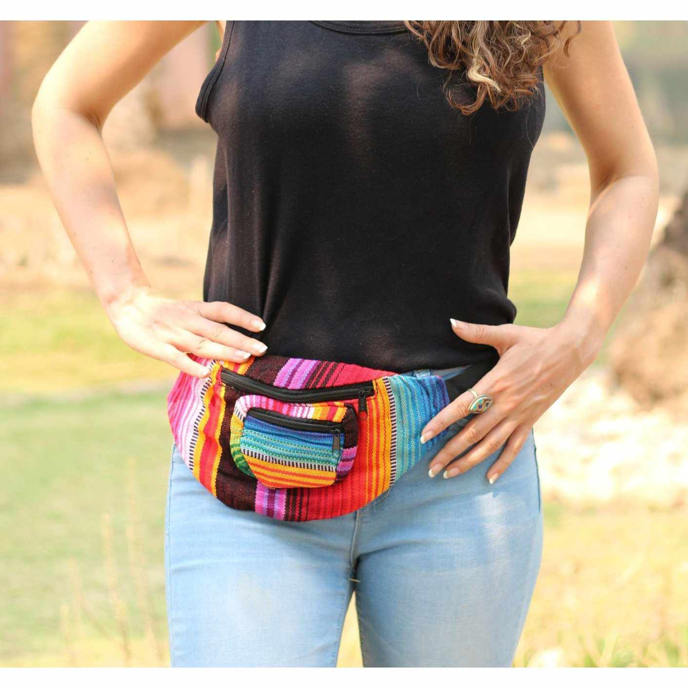 Unisex Fanny Pack | Hip Pack with Sustainable Fabric - Guatemala Bags La Vie Bien Unisex Fanny Pack | Hip Pack with Sustainable Fabric - Guatemala