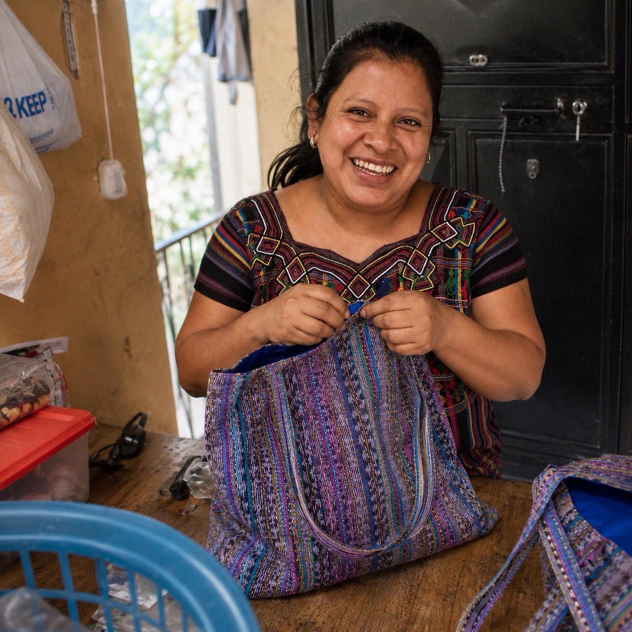 Up-cycled Corte Market Bag - Guatemala Bags La Vie Bien Up-cycled Corte Market Bag - Guatemala