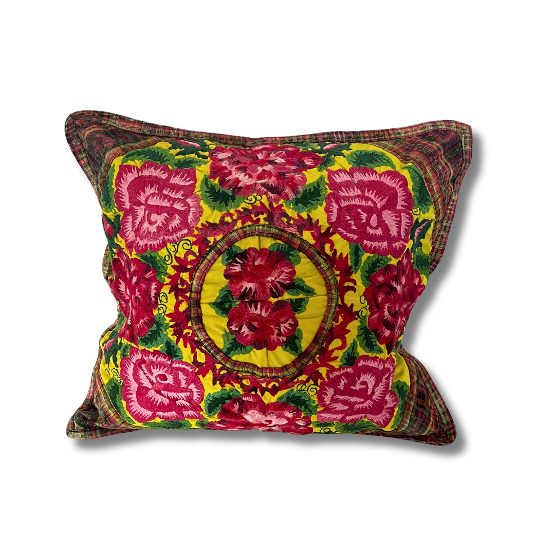Up - cycled Maya Floral Huipil Textile Pillow Cover - Guatemala Decor La Vie Bien Up - cycled Maya Floral Huipil Textile Pillow Cover - Guatemala