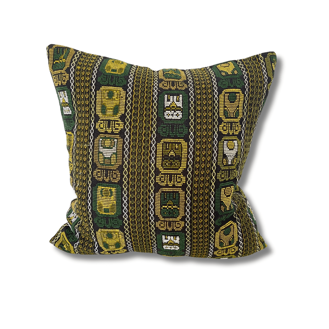 Up - cycled Pueblo Pillow Cover (Assorted) - Guatemala Decor La Vie Bien Up - cycled Pueblo Pillow Cover (Assorted) - Guatemala