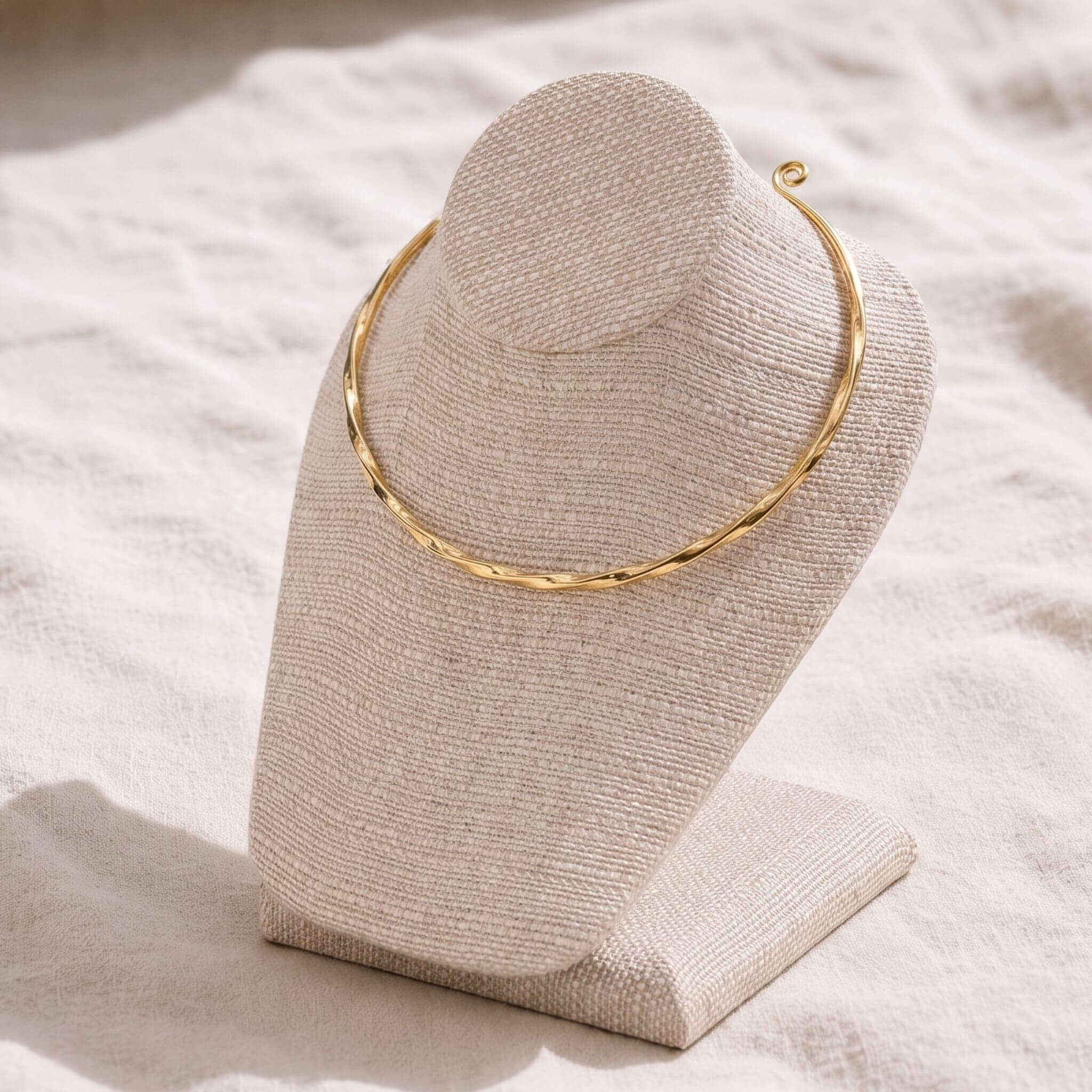 Uzi Open Collar Necklance Choker Choker La Vie Bien Uzi Open Collar Necklance Choker