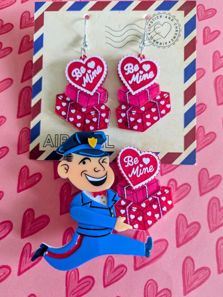 Valentine's Happy Mail Brooch & Earrings Set by 50's Vintage Dame x Lipstick & Chrome Brooches & Lapel Pins La Vie Bien Valentine's Happy Mail Brooch & Earrings Set by 50's Vintage Dame x Lipstick & Chrome