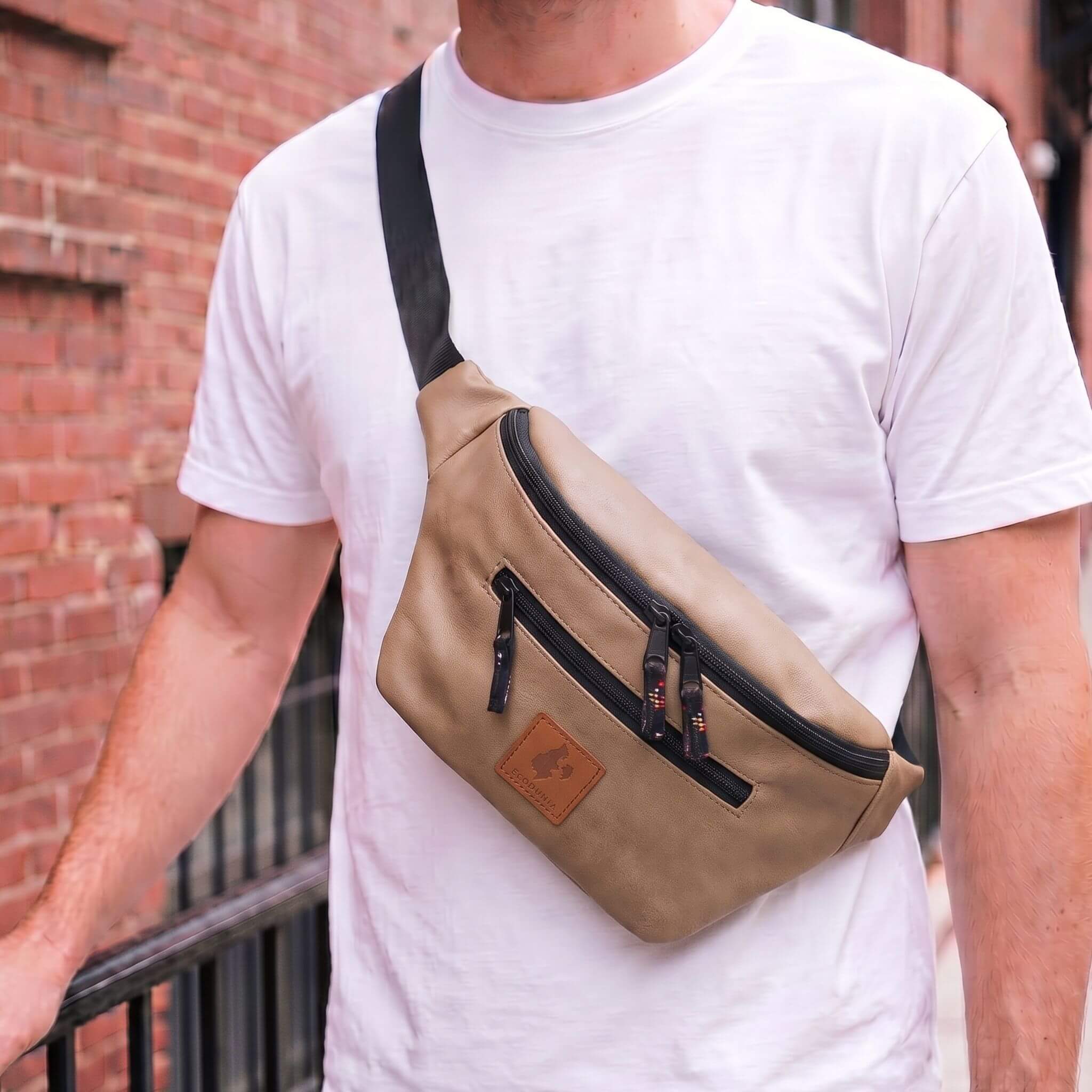 Vegan Leather Crossbody Fanny Pack | Toni Bag Fanny Packs La Vie Bien Vegan Leather Crossbody Fanny Pack | Toni Bag