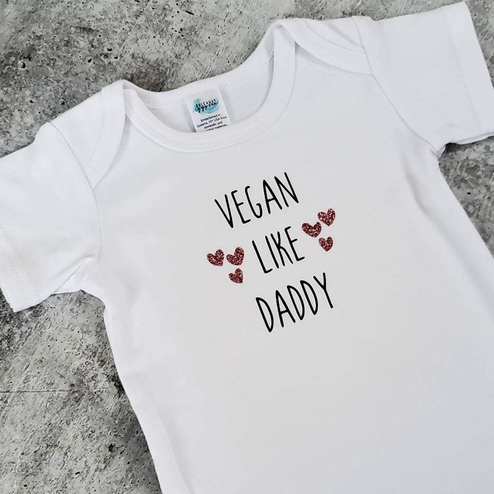 VEGAN LIKE DADDY or MOMMY Short Sleeve Baby Bodysuit Shirts & Tops La Vie Bien VEGAN LIKE DADDY or MOMMY Short Sleeve Baby Bodysuit