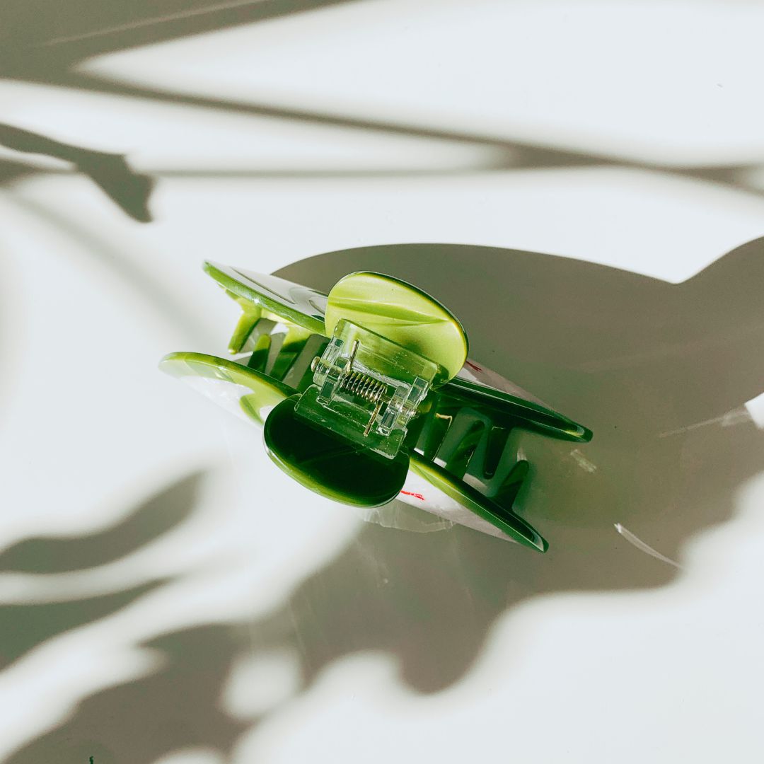 Velvet Claws Hair Clip | Green Snake Hair Claw Accessories La Vie Bien Velvet Claws Hair Clip | Green Snake Hair Claw