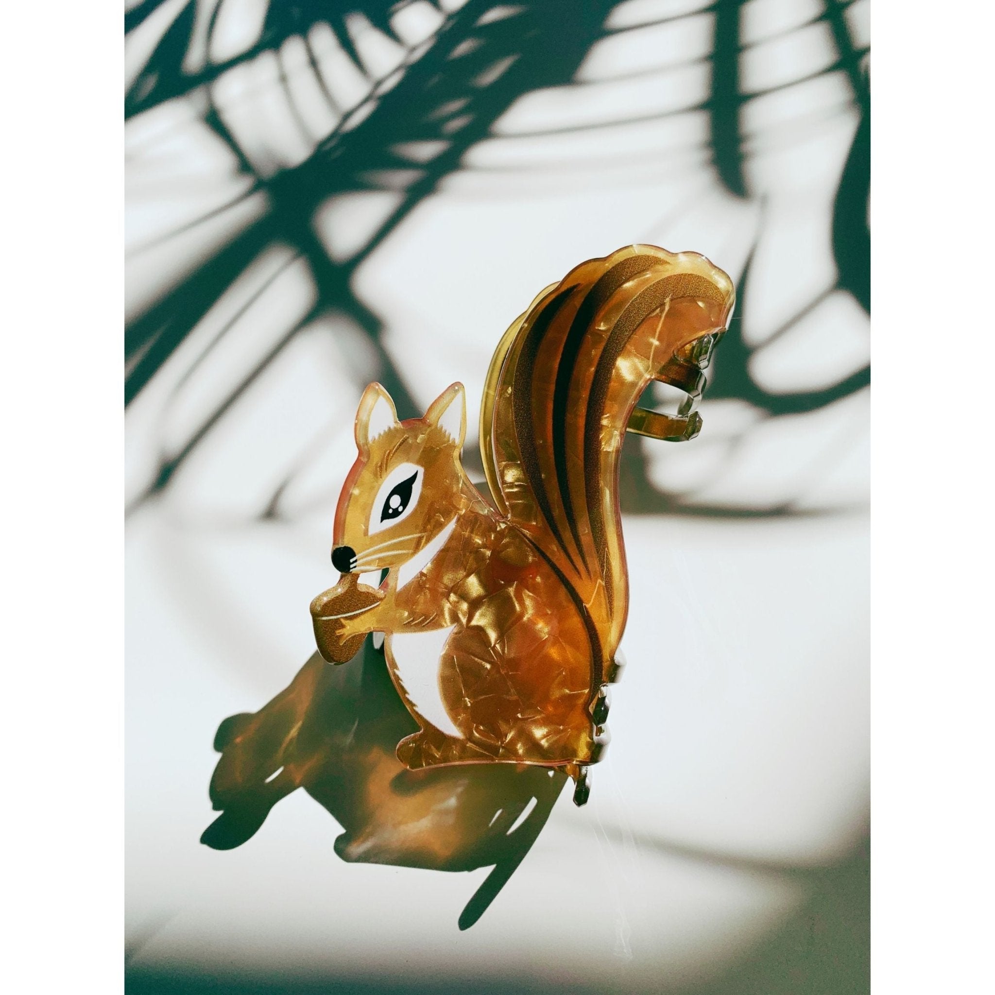 Velvet Claws Squirrel Holding Acorn Hair Claw Accessories La Vie Bien Velvet Claws Squirrel Holding Acorn Hair Claw