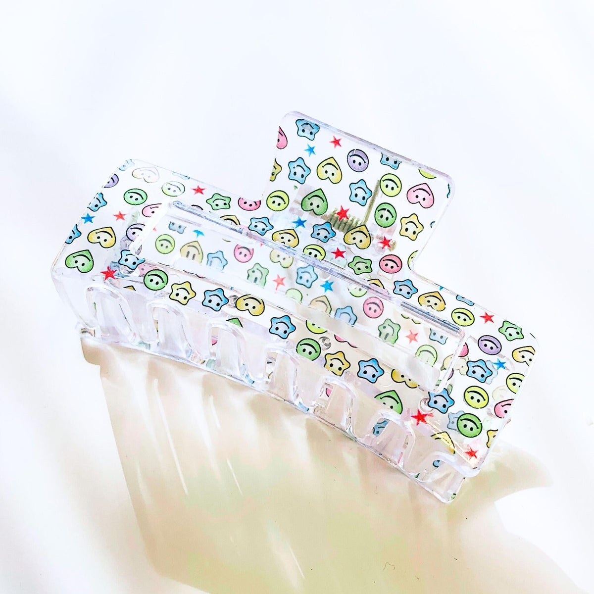 Velvet Claws The Crystal Hair Claw in Kawaii Smile Accessories La Vie Bien Velvet Claws The Crystal Hair Claw in Kawaii Smile