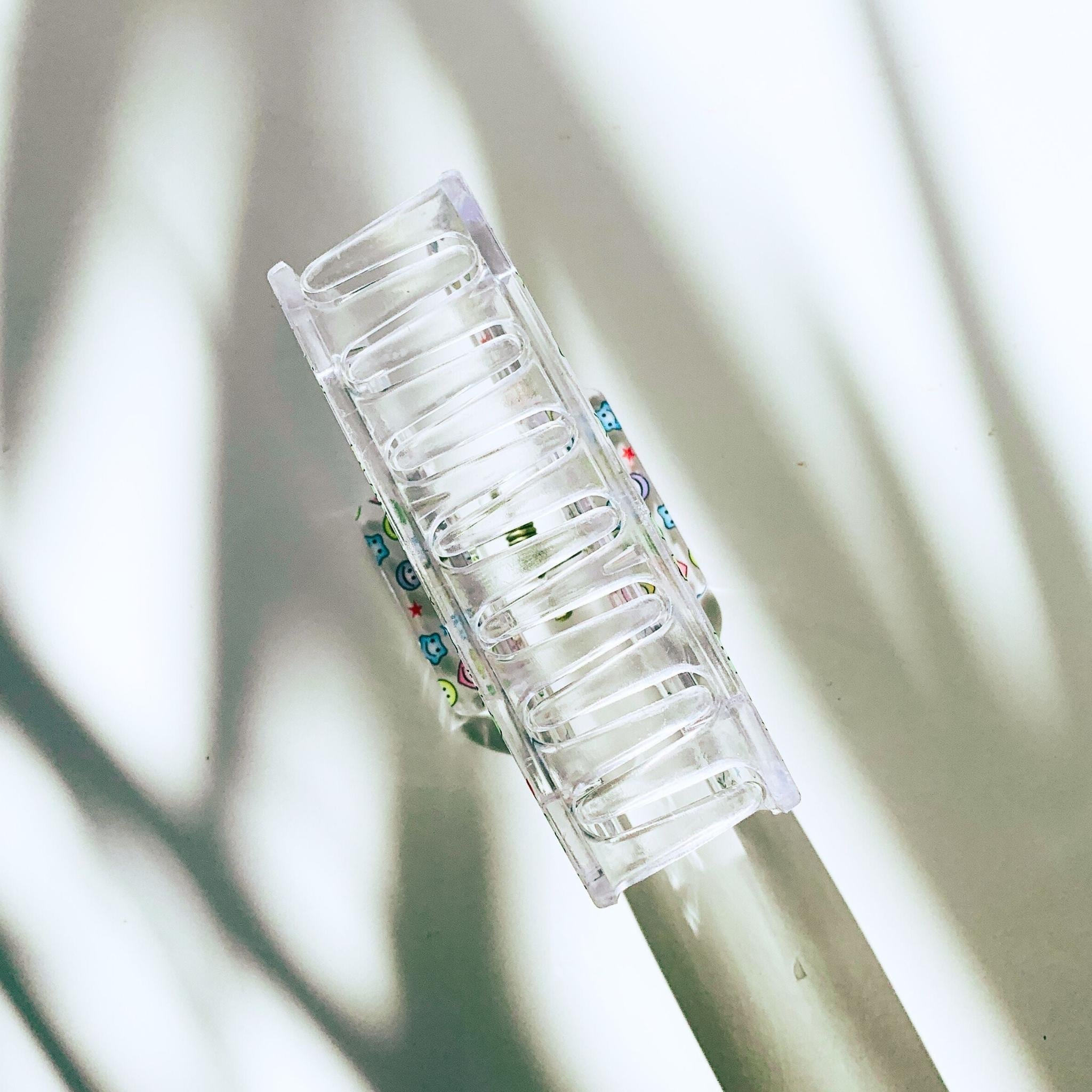 Velvet Claws The Crystal Hair Claw in Kawaii Smile Accessories La Vie Bien Velvet Claws The Crystal Hair Claw in Kawaii Smile