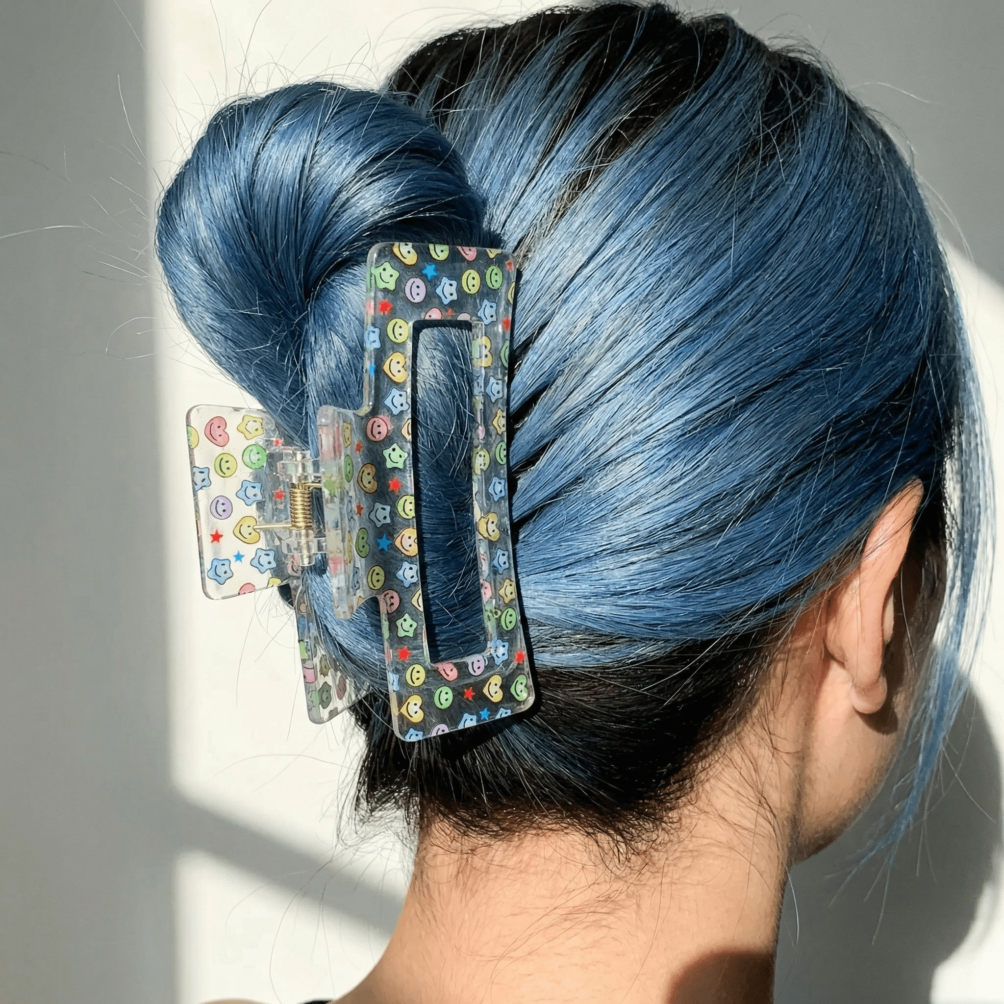 Velvet Claws The Crystal Hair Claw in Kawaii Smile Accessories La Vie Bien Velvet Claws The Crystal Hair Claw in Kawaii Smile