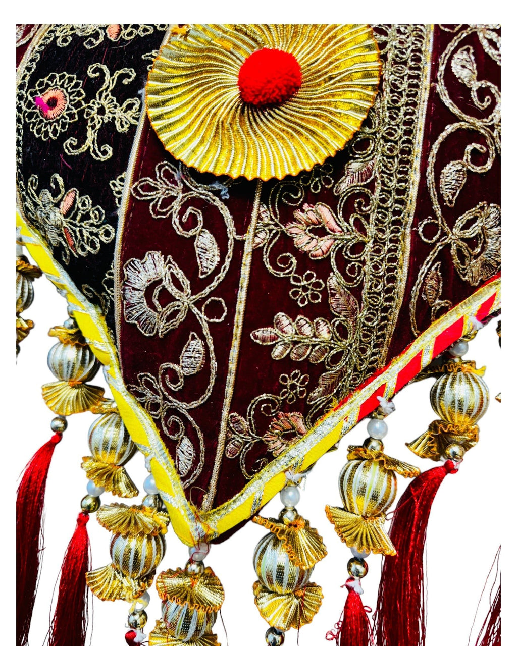 Velvet & Zardozi Worked Lari Festive Decor La Vie Bien Velvet & Zardozi Worked Lari