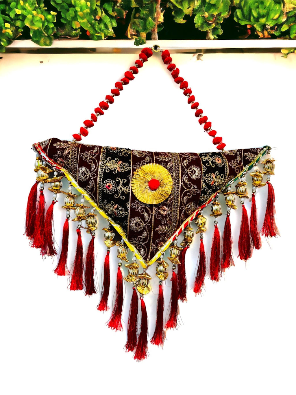 Velvet & Zardozi Worked Lari Festive Decor La Vie Bien Velvet & Zardozi Worked Lari