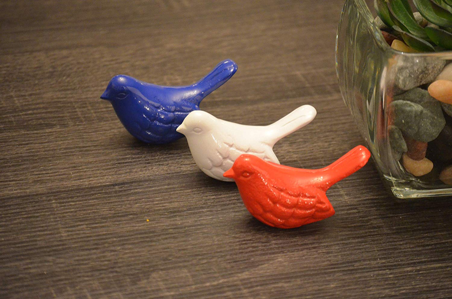 Vibhsa Bird Figurines Symbols of Health & Happiness (Blue, Red & White) Bird Figurines La Vie Bien Vibhsa Bird Figurines Symbols of Health & Happiness (Blue, Red & White)