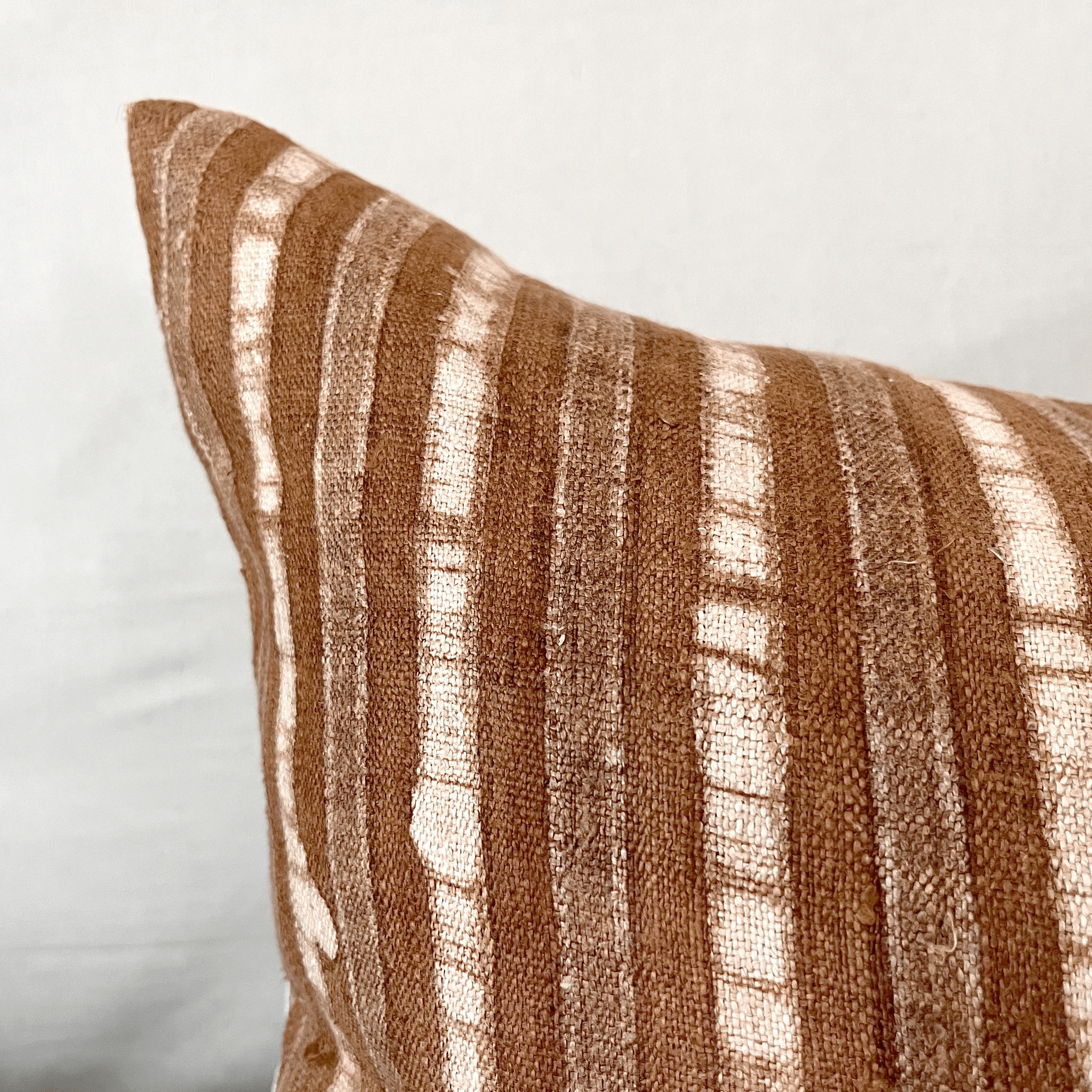 Vintage Fabric Pillow T.1040
