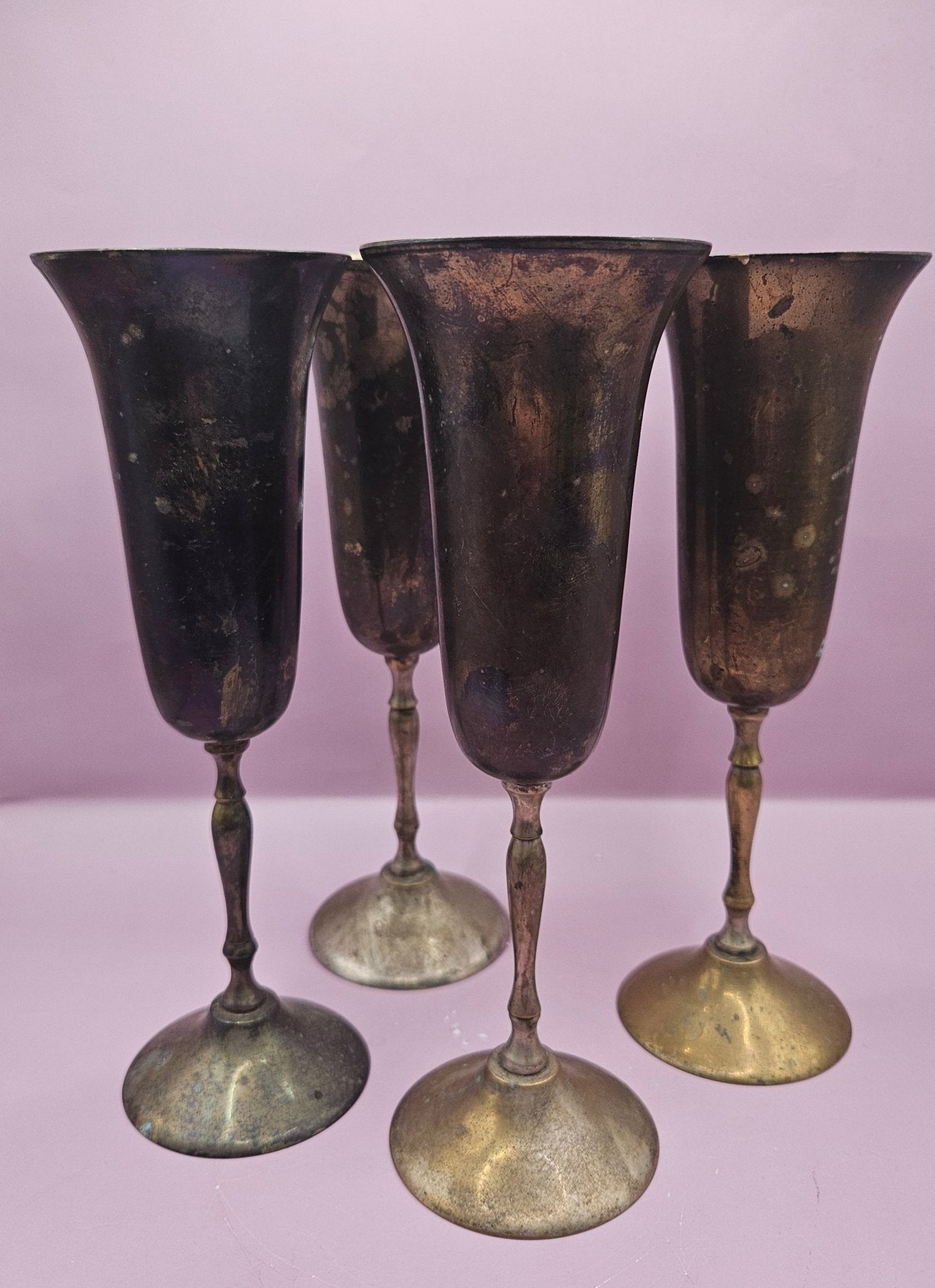 Vintage International Silver Co. India Goblet Set – Set of 4 Silver - Plated Chalices Dinnerware La Vie Bien Vintage International Silver Co. India Goblet Set – Set of 4 Silver - Plated Chalices