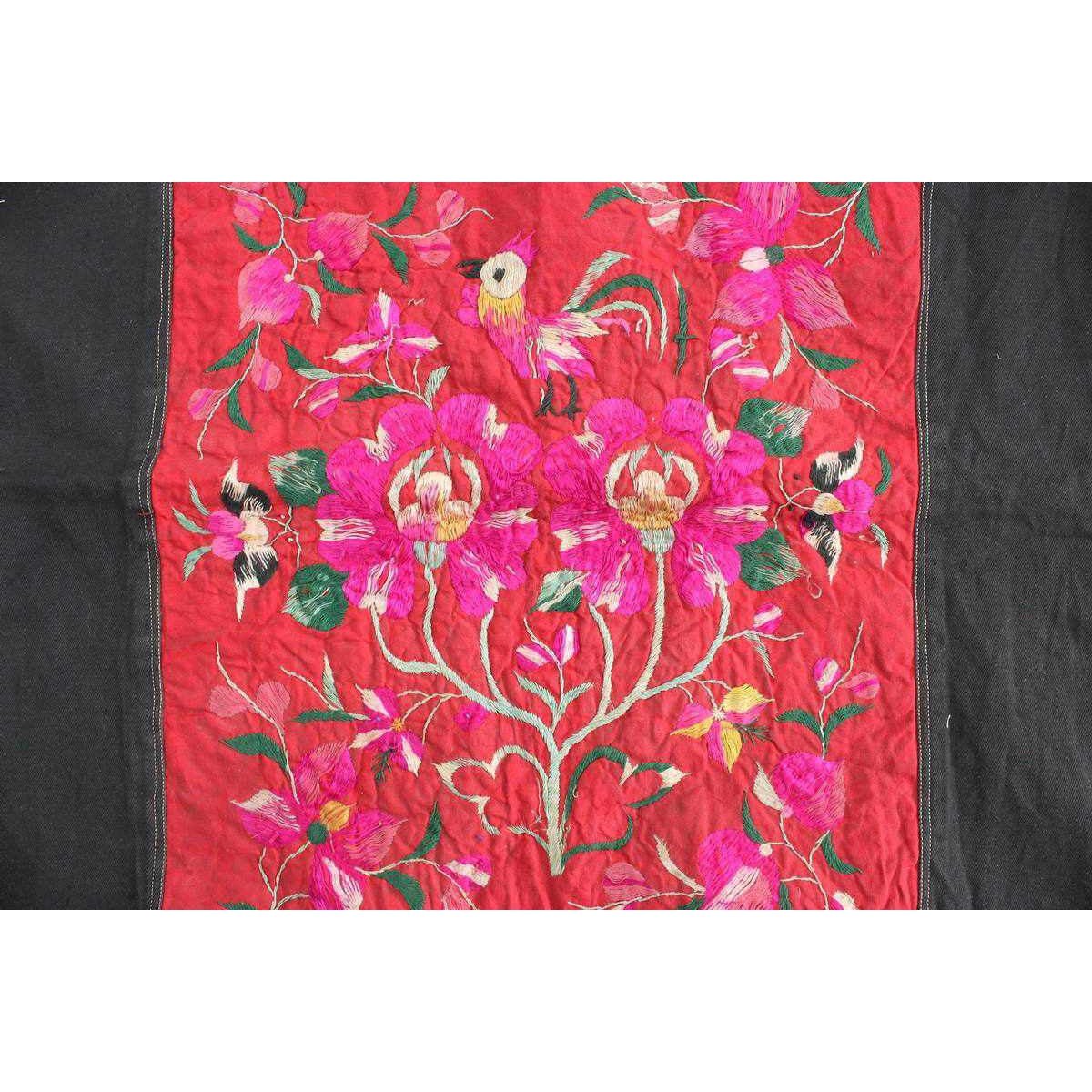 Vintage One of a Kind Hmong Textile Fabric - Thailand Textile La Vie Bien Vintage One of a Kind Hmong Textile Fabric - Thailand