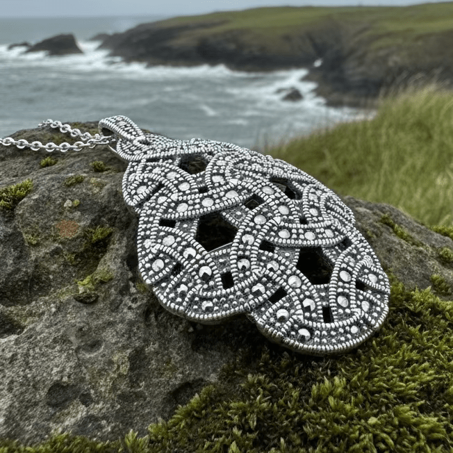 Vintage Style Celtic Necklace Pendant La Vie Bien Vintage Style Celtic Necklace
