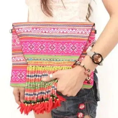 Vintage Upcycled Hmong Fabric Crossbody | Clutch - Thailand La Vie Bien Vintage Upcycled Hmong Fabric Crossbody | Clutch - Thailand