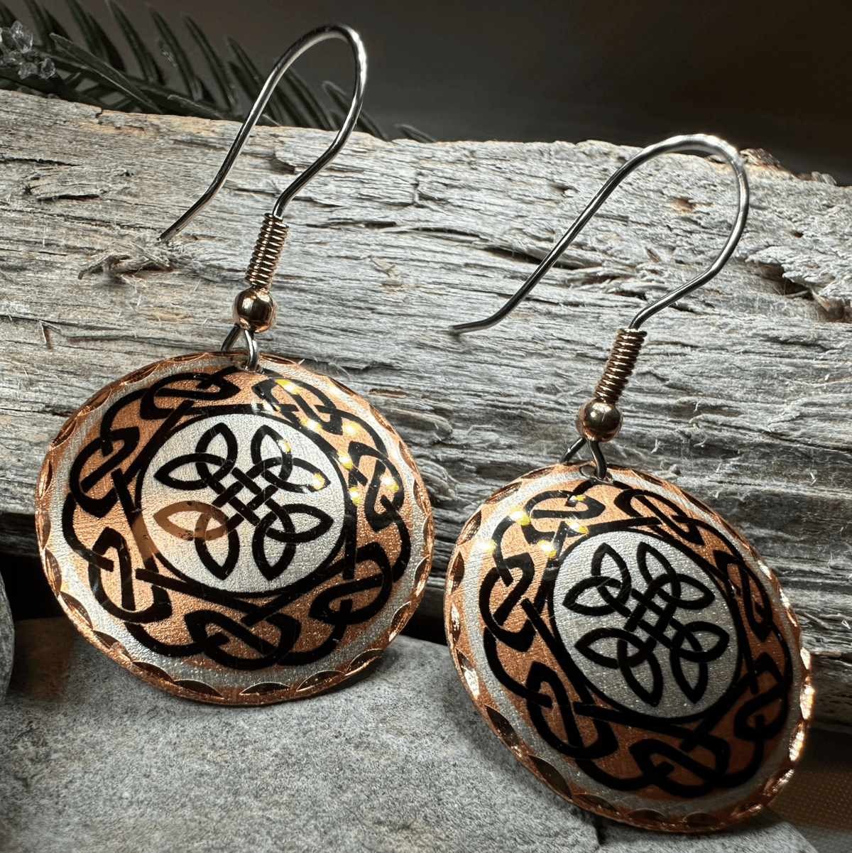 Violina Celtic Knot Copper Earrings Dangle Earrings La Vie Bien Violina Celtic Knot Copper Earrings