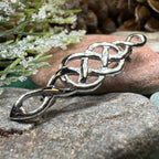 Volunti Celtic Knot Bar Brooch in Sterling Silver Brooch La Vie Bien Volunti Celtic Knot Bar Brooch in Sterling Silver