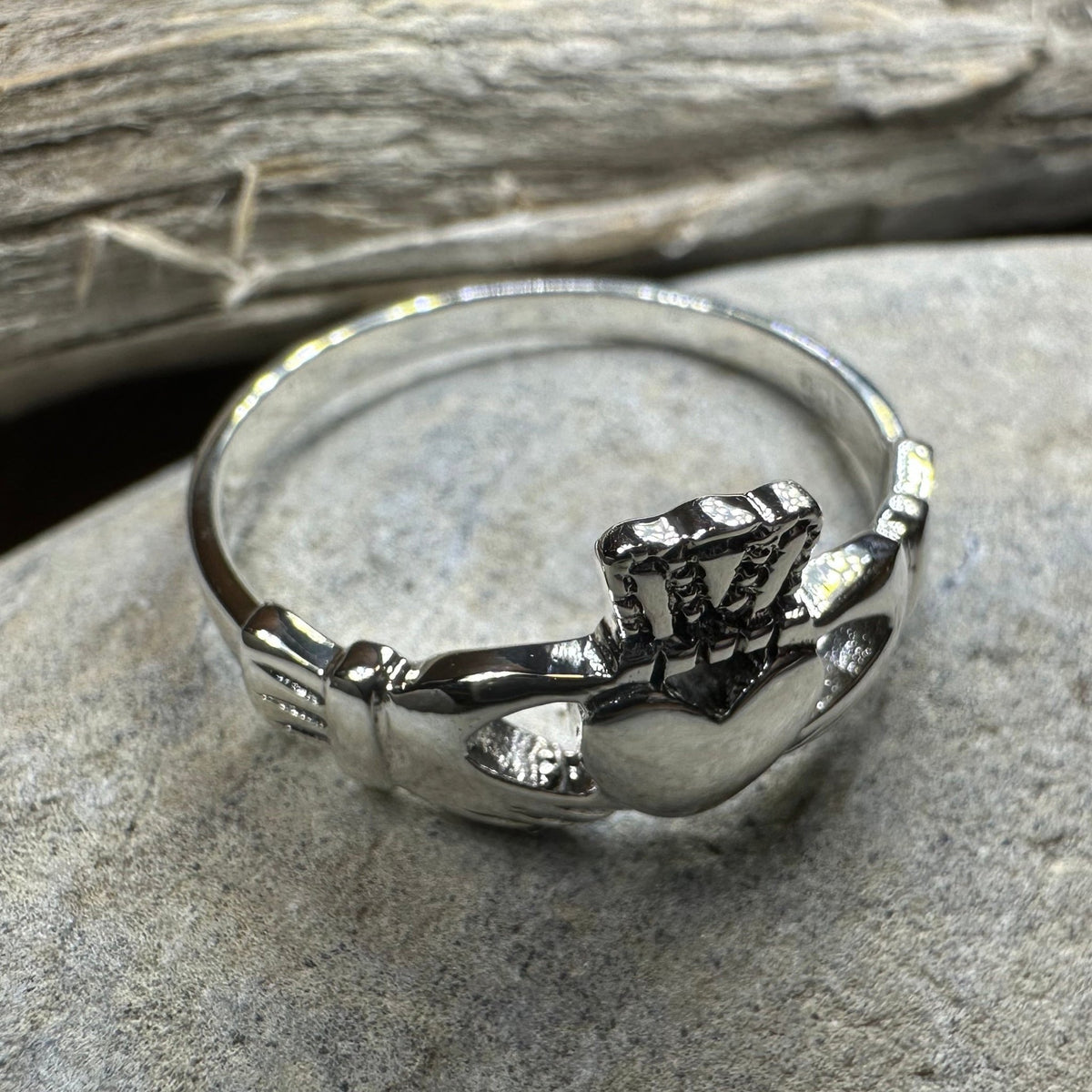 Vow Irish Claddagh Ring Ring La Vie Bien Vow Irish Claddagh Ring