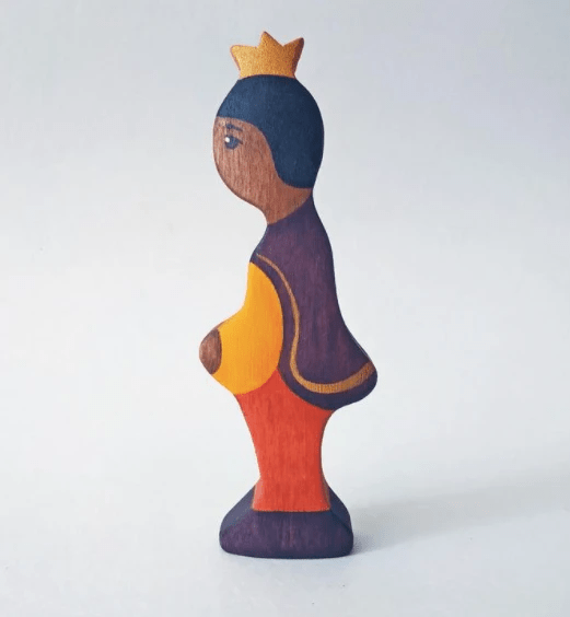 Waldorf Wooden Prince and Princess Figures by PoppyBabyCo