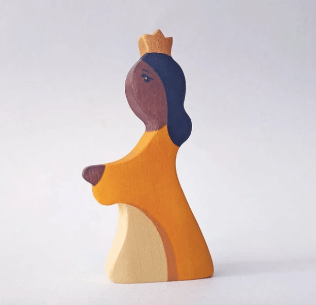 Waldorf Wooden Prince and Princess Figures by PoppyBabyCo