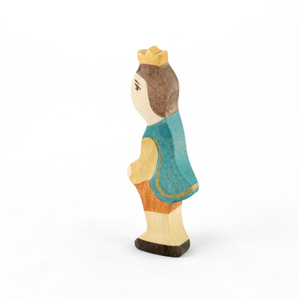 Waldorf Wooden Prince and Princess Figures by PoppyBabyCo