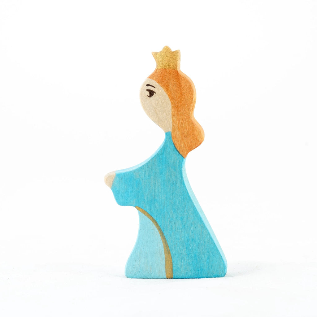 Waldorf Wooden Prince and Princess Figures by PoppyBabyCo