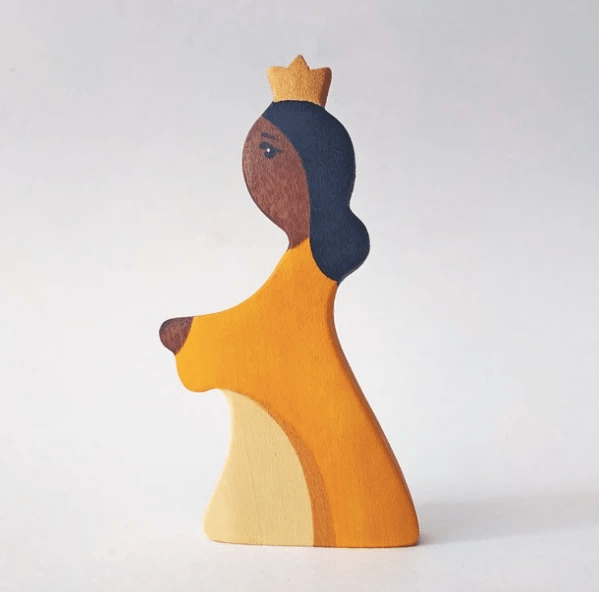 Waldorf Wooden Prince and Princess Figures by PoppyBabyCo