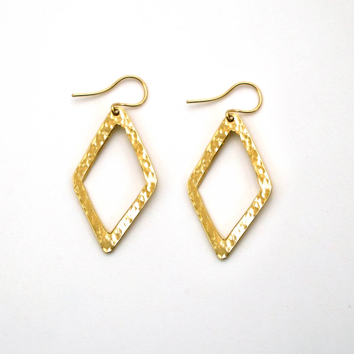 Wazi Hammered Geometric Dangle Earrings Earrings La Vie Bien Wazi Hammered Geometric Dangle Earrings
