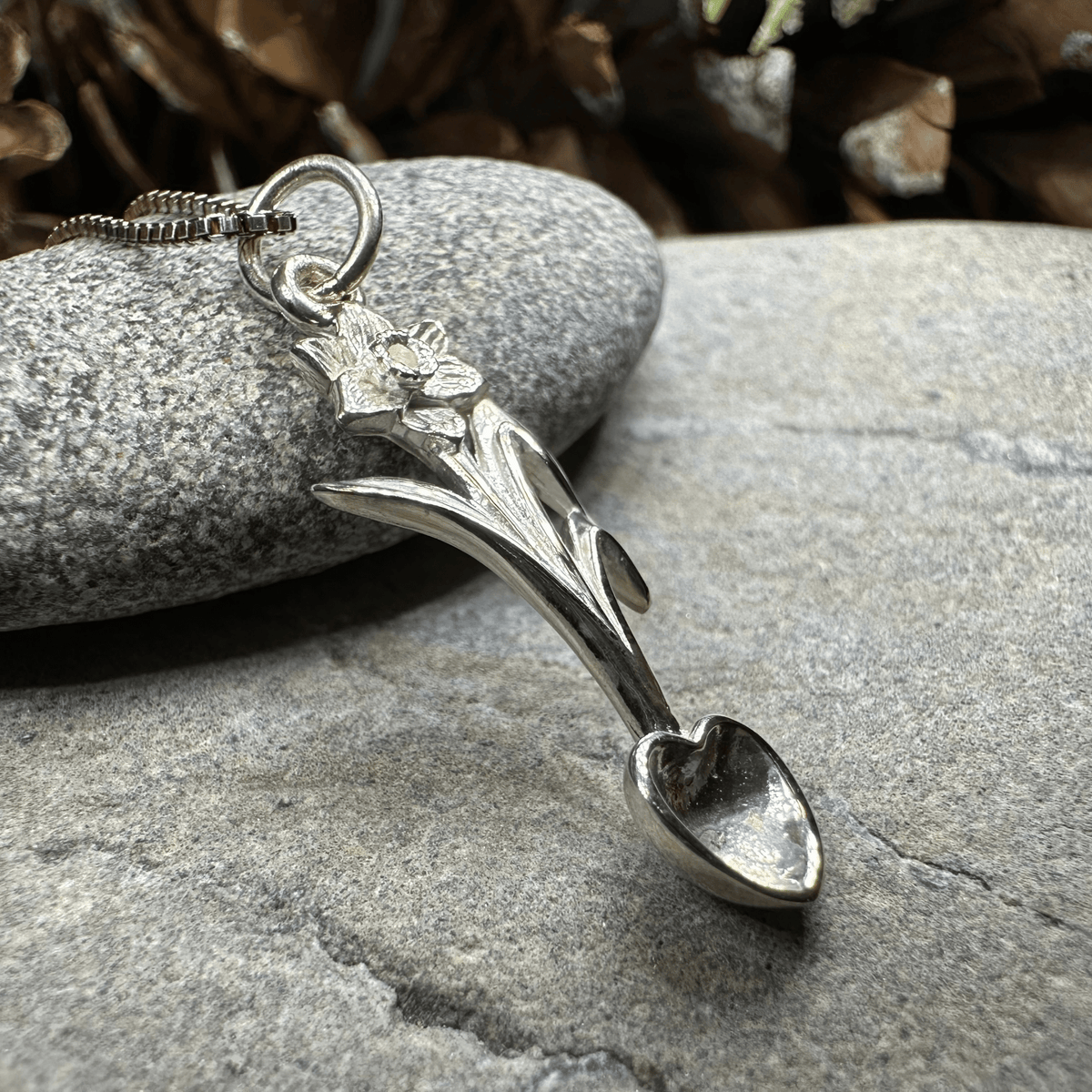 Welsh Daffodil Love Spoon Necklace Pendant La Vie Bien Welsh Daffodil Love Spoon Necklace