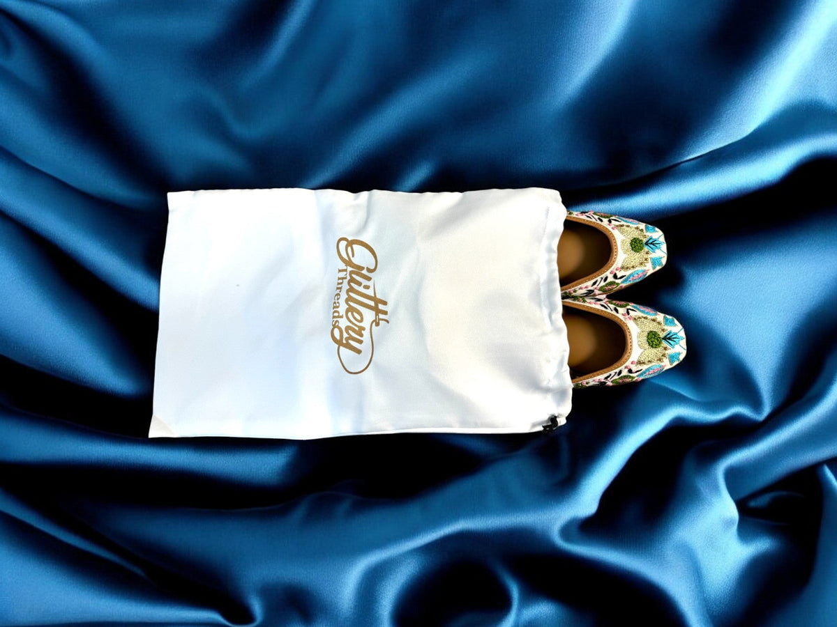 White Ethnic Punjabi Leather Jutti | Women'S Traditional Wear Mojari | Women Khussa Shoes | Indian Ballet Flats Jutti La Vie Bien White Ethnic Punjabi Leather Jutti | Women'S Traditional Wear Mojari | Women Khussa Shoes | Indian Ballet Flats