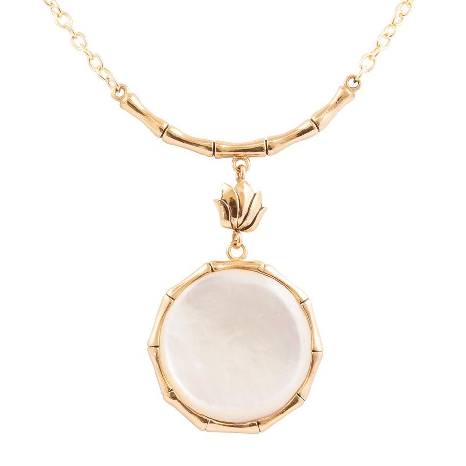 White Mother of Pearl Golden Statement Pendant Necklace Earrings La Vie Bien White Mother of Pearl Golden Statement Pendant Necklace