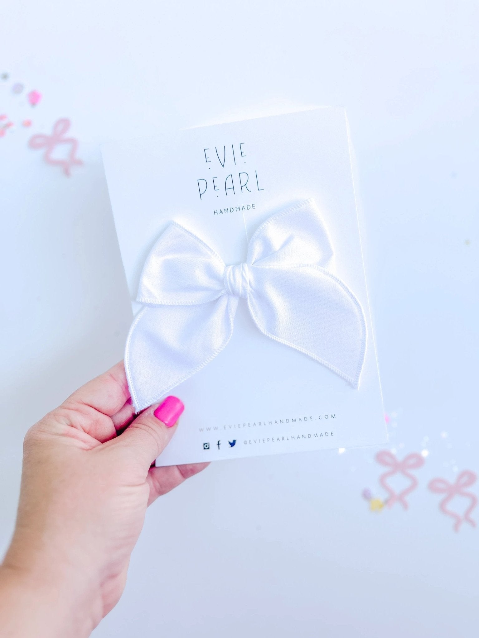 White Solid Medium Bow by Evie Pearl Handmade