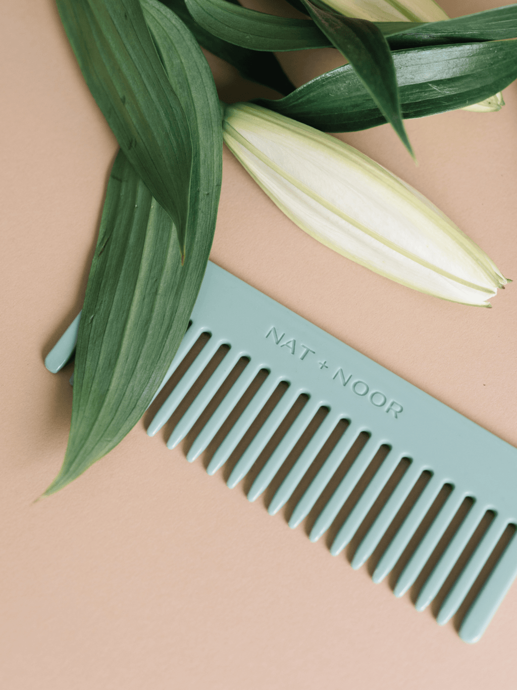 Wide Tooth Comb - Jellyfish