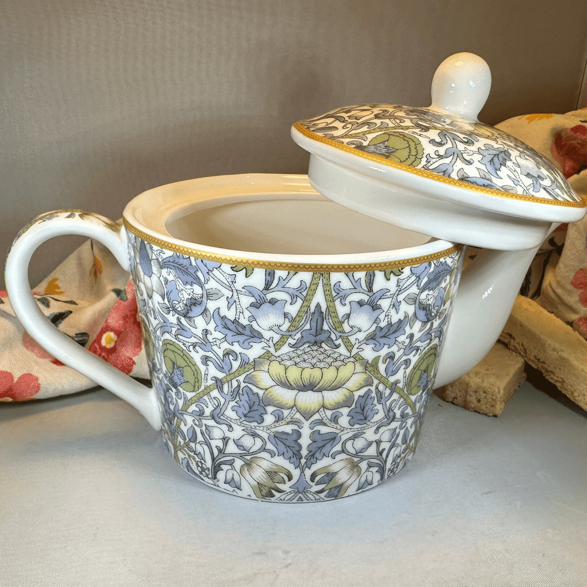 William Morris Lodden Fine China Teapot Gifts La Vie Bien William Morris Lodden Fine China Teapot