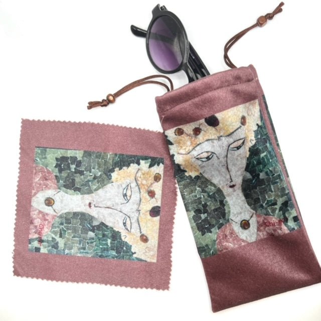 Wine Eye Glass Cover & Lens Cleaning Fabric Eyewear Cases & Holders La Vie Bien Wine Eye Glass Cover & Lens Cleaning Fabric