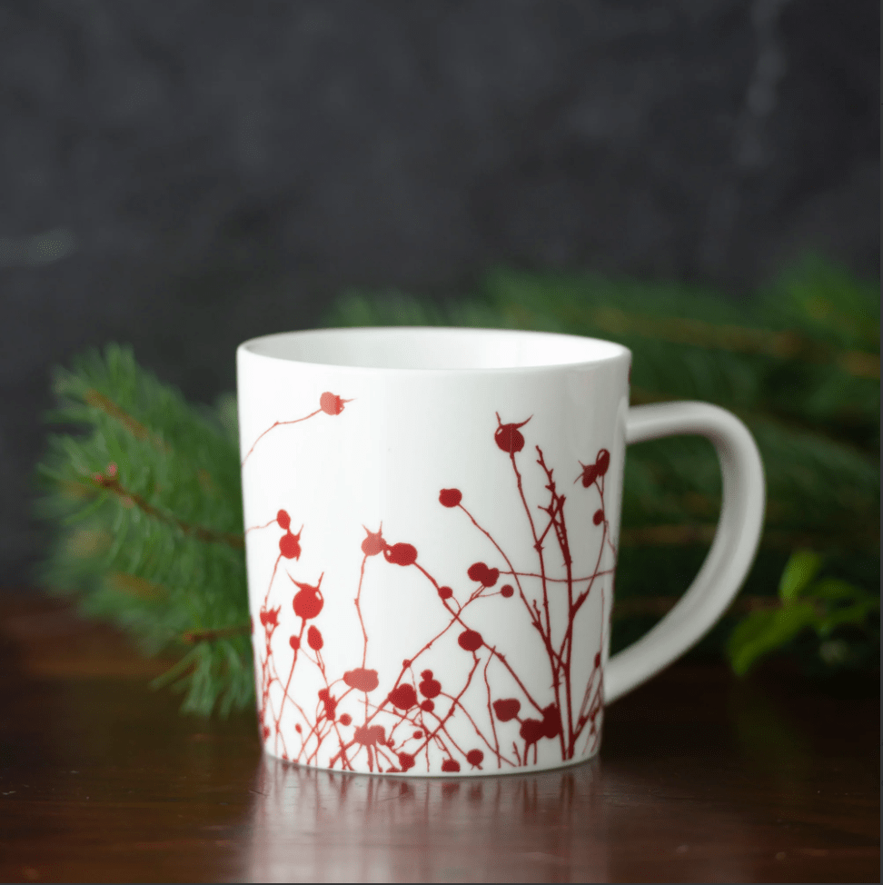 Winterberries Dinnerware & Serving Pieces Dishes La Vie Bien Winterberries Dinnerware & Serving Pieces