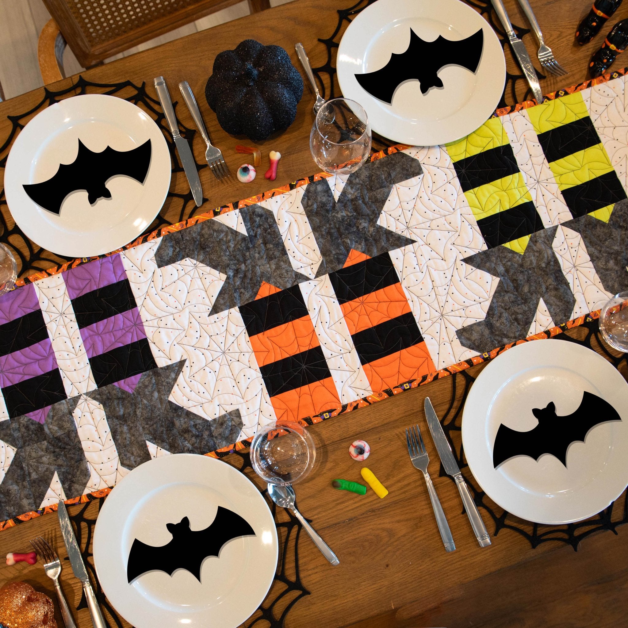 Witches Feet Table Runner Precut Quilt Kit Quilt Kit La Vie Bien Witches Feet Table Runner Precut Quilt Kit