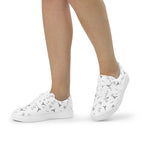 Women’s Parisian Elegance lace-up canvas shoes by La Vie Bien