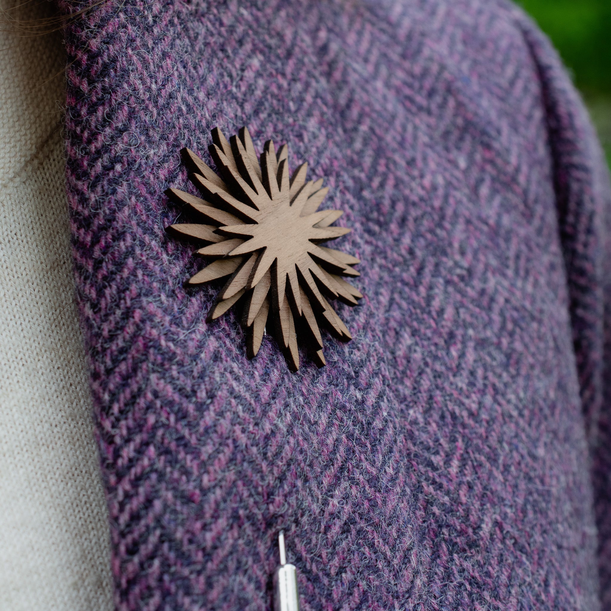 Wood Brooch | Sunburst Chrysanthemum Brooch La Vie Bien Wood Brooch | Sunburst Chrysanthemum
