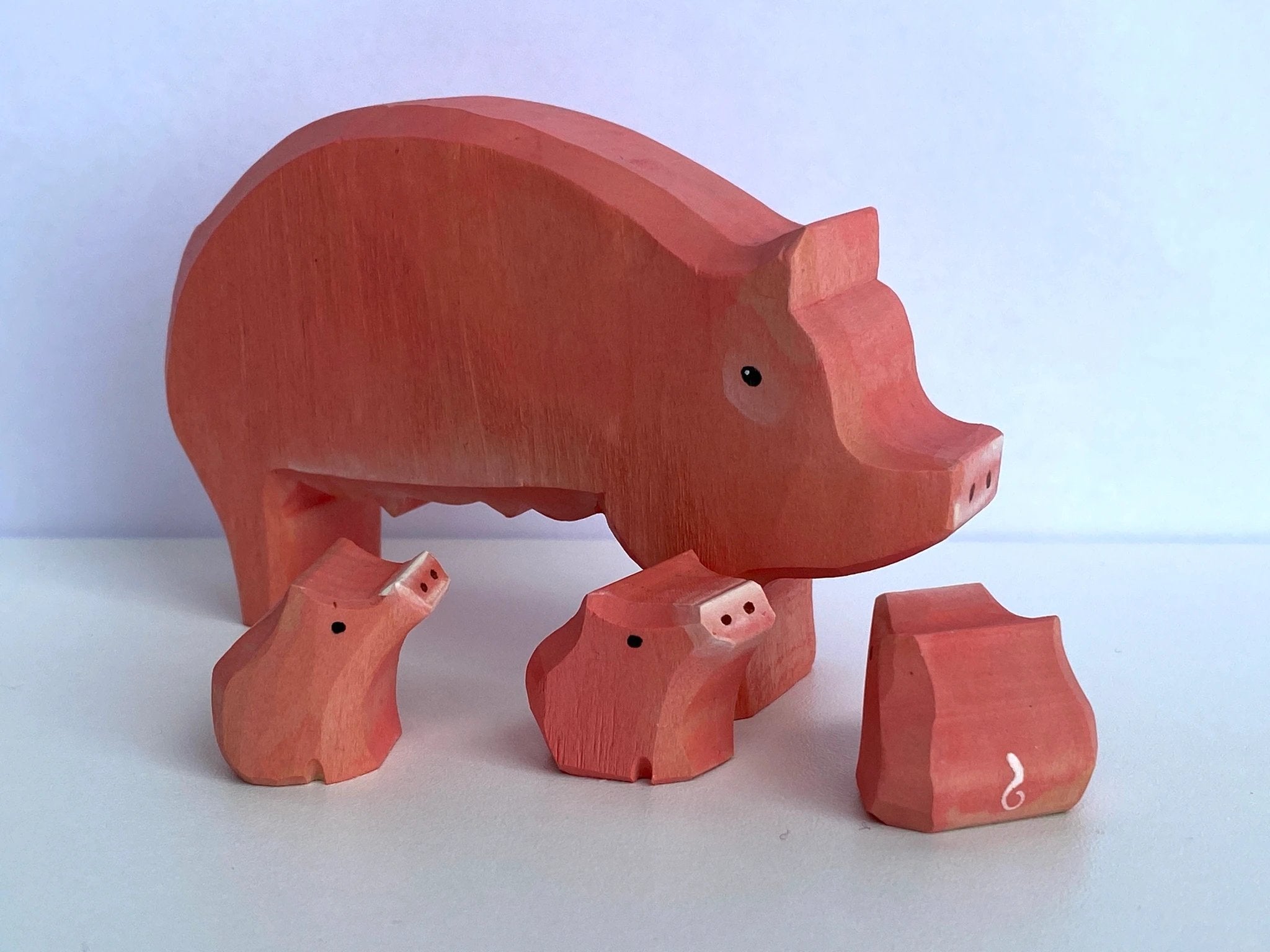 Wood Carved Pig with piglets by PoppyBabyCo