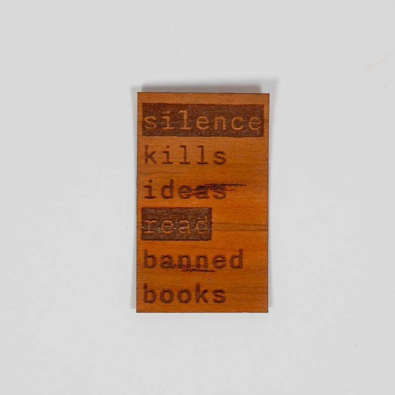 Wood Sticker | Read banned books - typewriter Stickers La Vie Bien Wood Sticker | Read banned books - typewriter