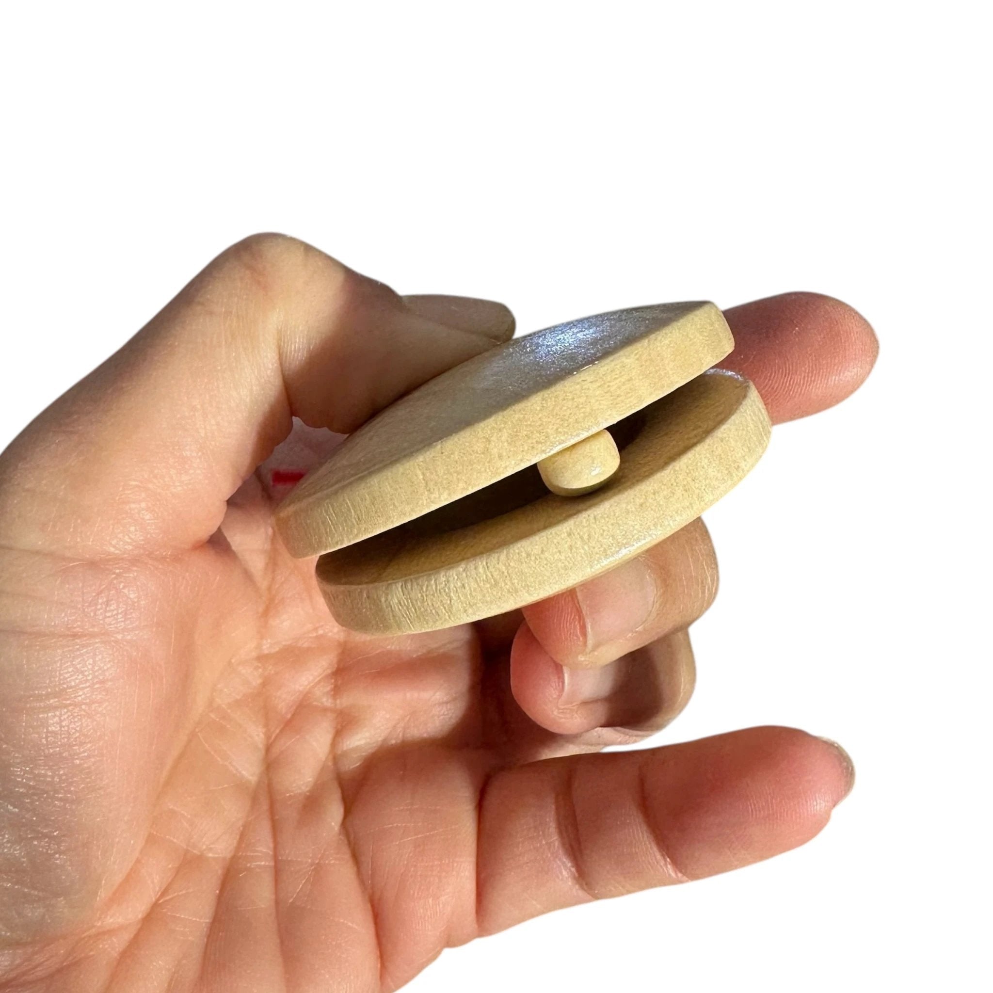 Wooden Castanet – Montessori Rhythm Instrument for Kids’ Music Learning by Music Frog Co
