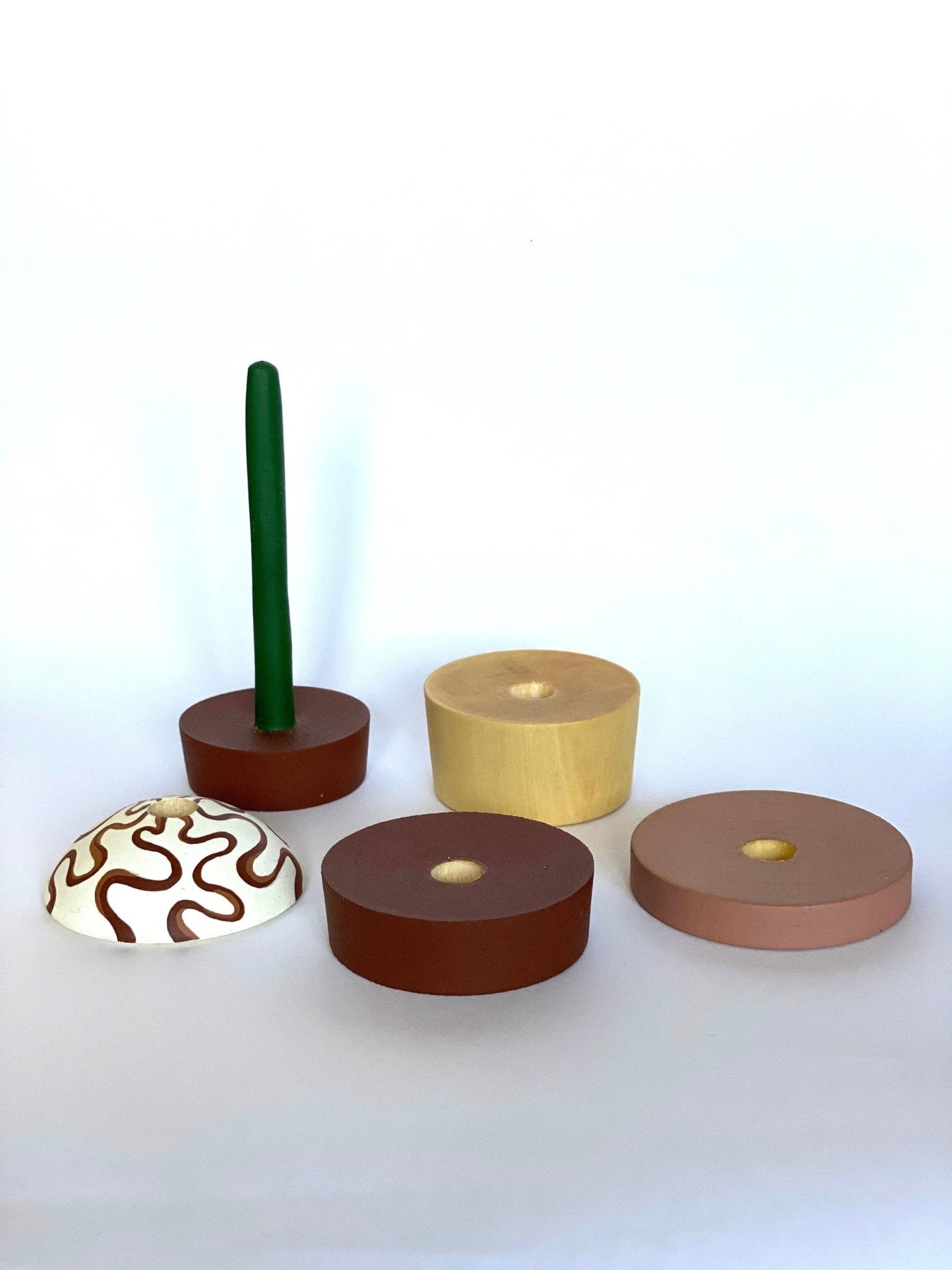 Wooden Cup Toy by PoppyBabyCo