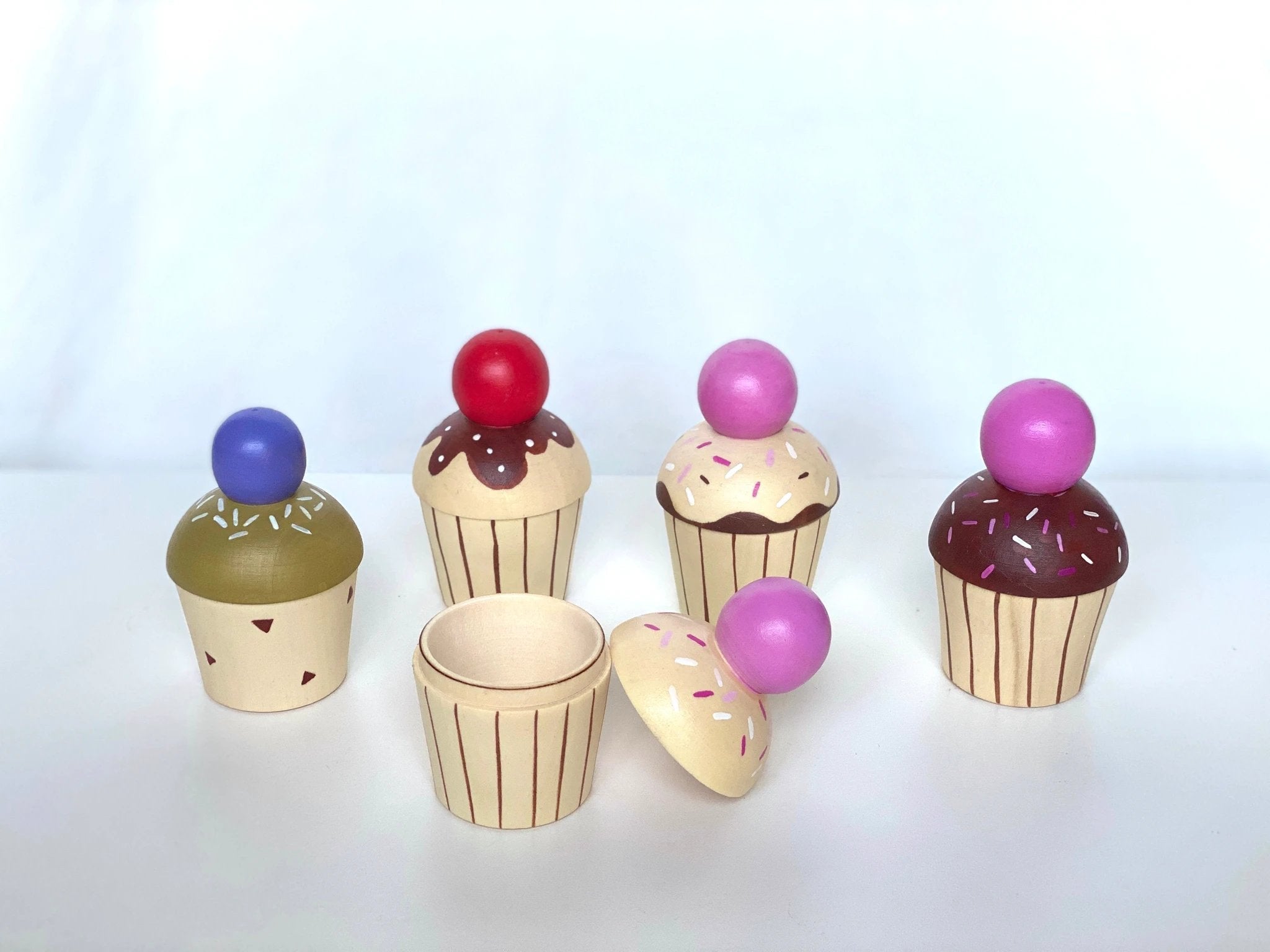 Wooden Cupcake Toy by PoppyBabyCo